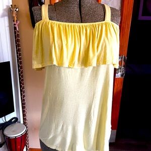 Yellow off the shoulder top Sz XL